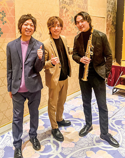 イーワイエスメンバー.jpg